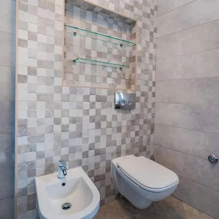 Villa Urban And Quiet Holiday House Bianca